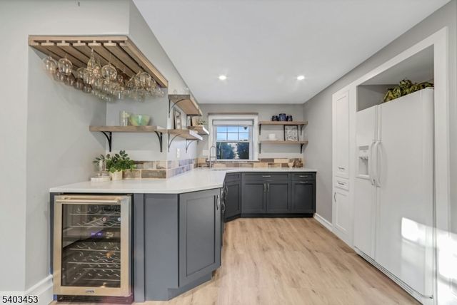 30 Morlot Ave, Fair Lawn Boro, NJ 07410