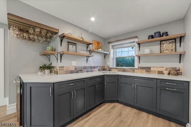 30 Morlot Ave, Fair Lawn Boro, NJ 07410