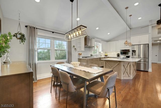 30 Morlot Ave, Fair Lawn Boro, NJ 07410