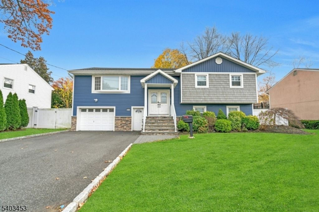 30 Morlot Ave, Fair Lawn Boro, NJ 07410