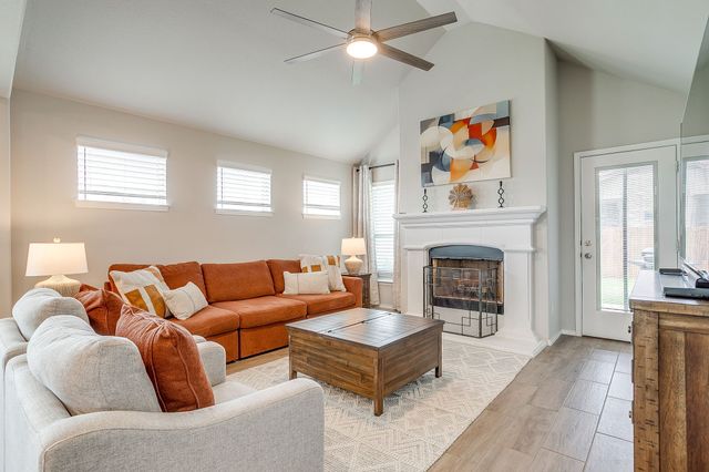 4721 Sassafras Drive, Fort Worth, TX 76036