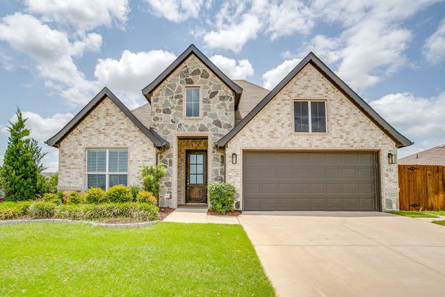 4721 Sassafras Drive, Fort Worth, TX 76036