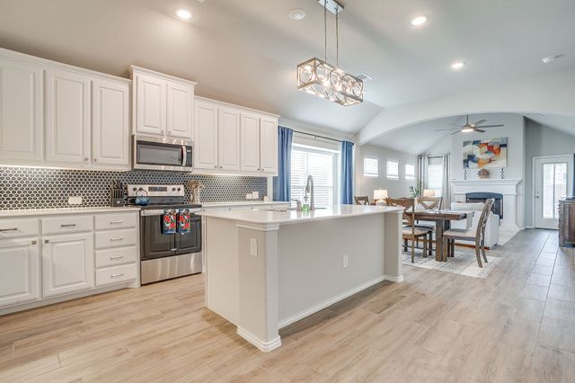 4721 Sassafras Drive, Fort Worth, TX 76036