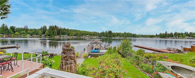 2410 S Lake Roesiger Road, Snohomish, WA 98290