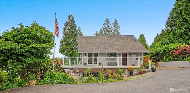 2410 S Lake Roesiger Road, Snohomish, WA 98290