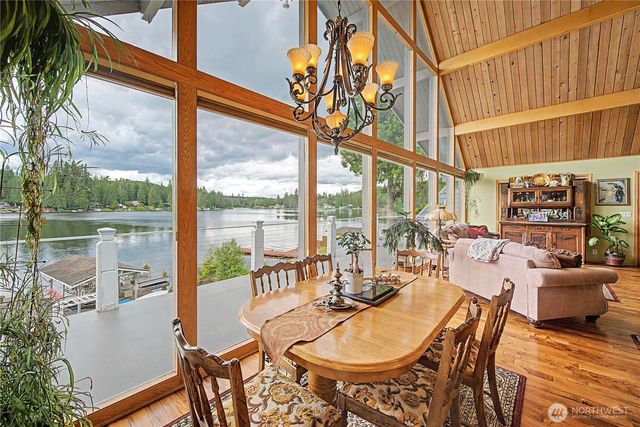 2410 S Lake Roesiger Road, Snohomish, WA 98290