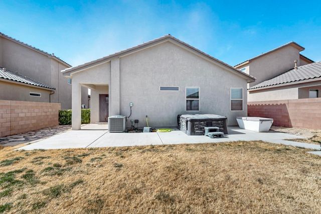 1805 Valle Vista Road NW, Los Lunas, NM 87031