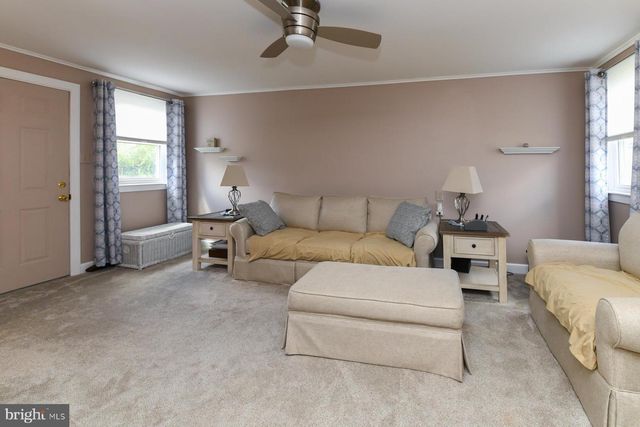 21 HIAWATHA RD, Somerdale, NJ 08083