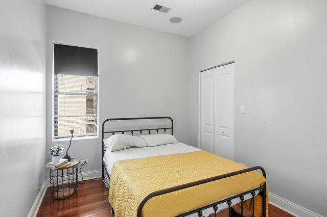 1517 E Marquette Road 2e, Chicago, IL 60637
