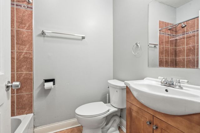 1517 E Marquette Road 2e, Chicago, IL 60637