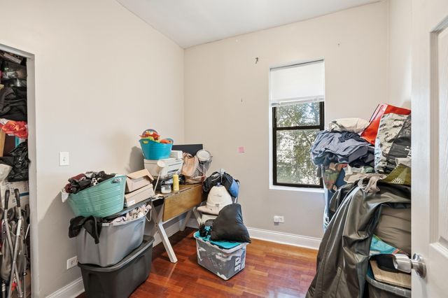 1517 E Marquette Road 2e, Chicago, IL 60637