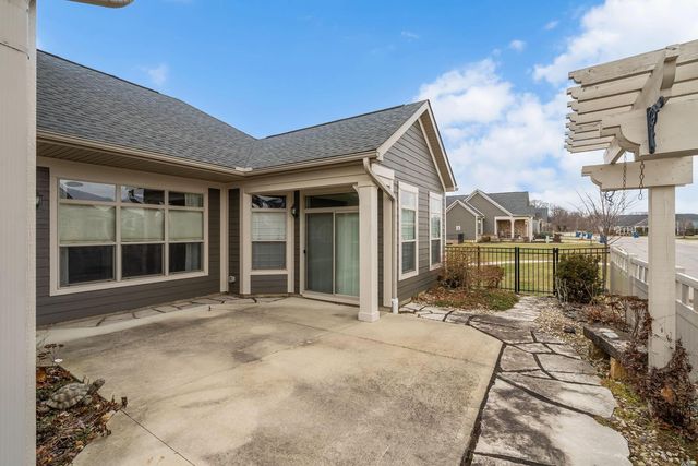 5150 Threshing Place, Delaware, OH 43015