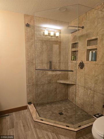 38270 Everett Avenue, North Branch, MN 55056