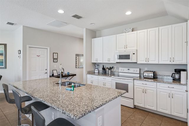 2513 ROSEMONT CIRCLE, Davenport, FL 33837