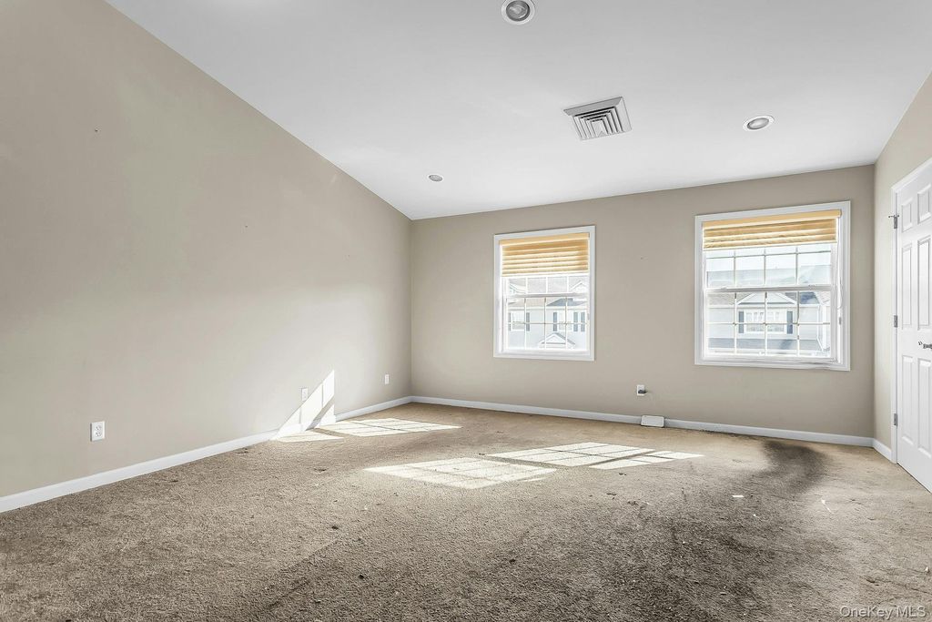 1128 Willow Lane, Valley Stream, NY 11580 — photo 5