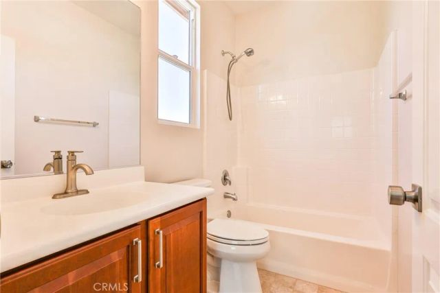 1636 Camino Largo Street, Corona, CA 92881