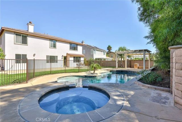 1636 Camino Largo Street, Corona, CA 92881