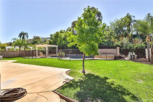 1636 Camino Largo Street, Corona, CA 92881