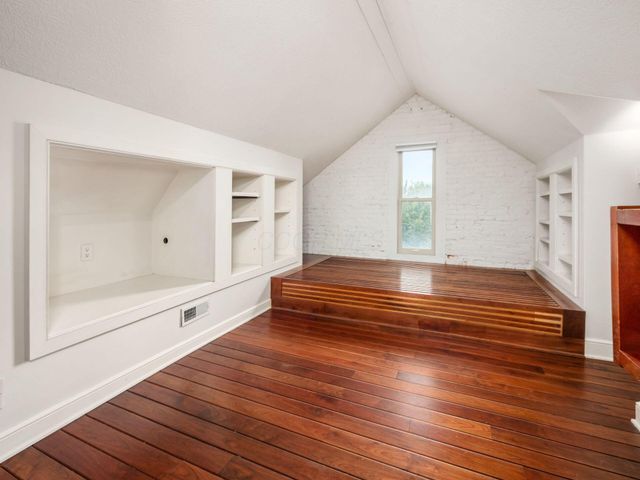 36 E Kossuth Street, 36B, Columbus, OH 43206