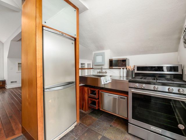 36 E Kossuth Street, 36B, Columbus, OH 43206