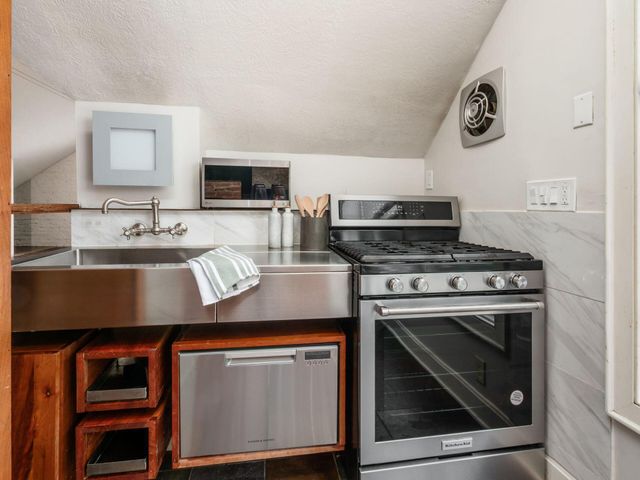 36 E Kossuth Street, 36B, Columbus, OH 43206
