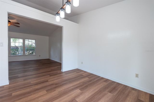 17379 SW 27TH COURT ROAD, Ocala, FL 34473