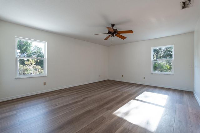 17379 SW 27TH COURT ROAD, Ocala, FL 34473