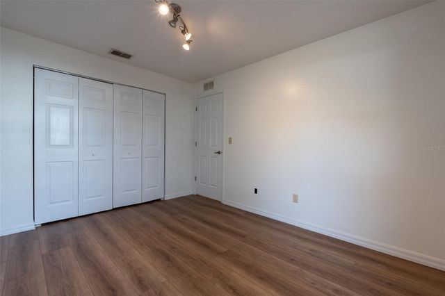 17379 SW 27TH COURT ROAD, Ocala, FL 34473