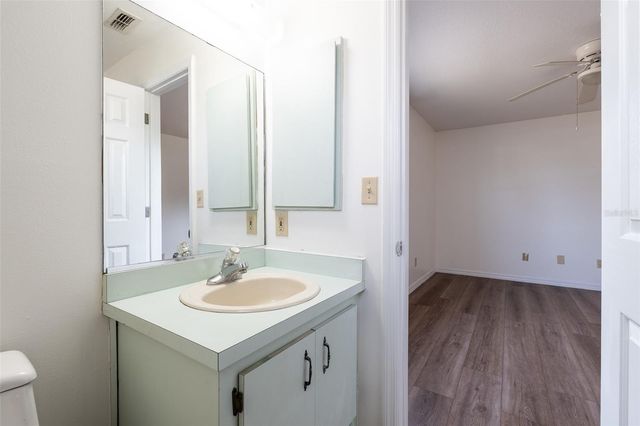 17379 SW 27TH COURT ROAD, Ocala, FL 34473