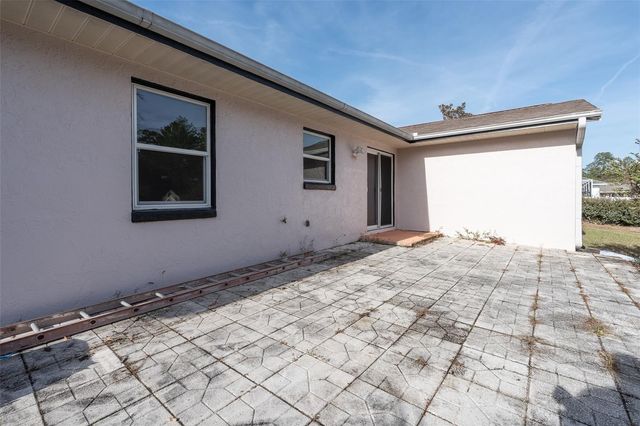 17379 SW 27TH COURT ROAD, Ocala, FL 34473