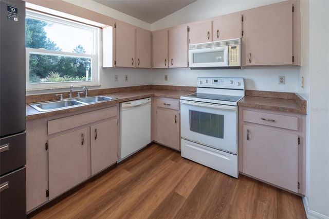 17379 SW 27TH COURT ROAD, Ocala, FL 34473