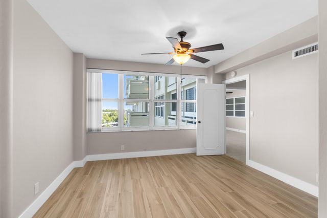 3200 NE 36th Street 619, Fort Lauderdale, FL 33308