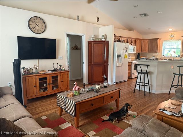 1502 Paper Birch Street, Lake Placid, FL 33852