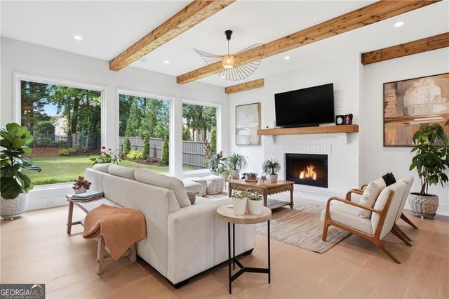 2800 Post Oak Tritt Road, Marietta, GA 30062