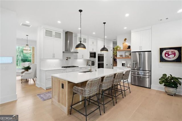 2800 Post Oak Tritt Road, Marietta, GA 30062
