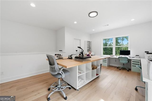 2800 Post Oak Tritt Road, Marietta, GA 30062