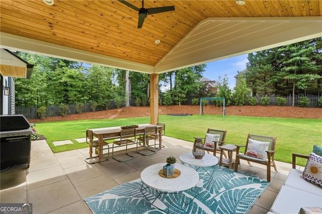 2800 Post Oak Tritt Road, Marietta, GA 30062