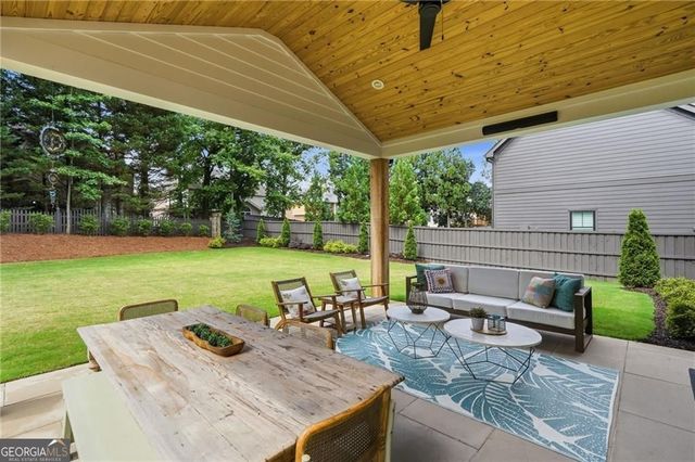 2800 Post Oak Tritt Road, Marietta, GA 30062