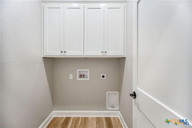 30 Whooping Crane, Port O Connor, TX 77982