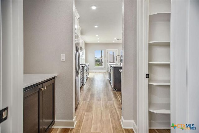 30 Whooping Crane, Port O Connor, TX 77982