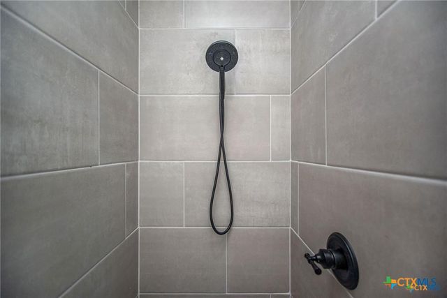 30 Whooping Crane, Port O Connor, TX 77982