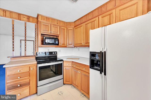 2395 PATTON RD, Harrisburg, PA 17112