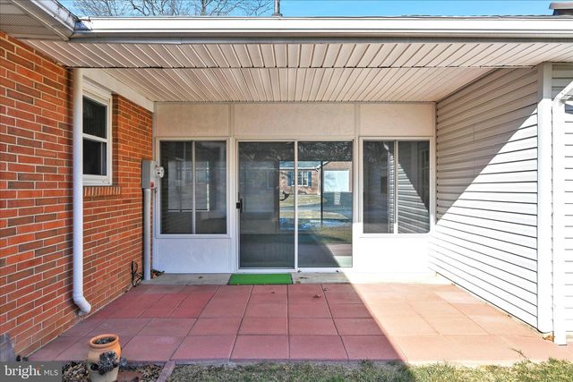 2395 PATTON RD, Harrisburg, PA 17112