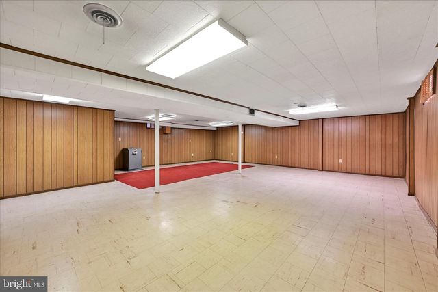 2395 PATTON RD, Harrisburg, PA 17112