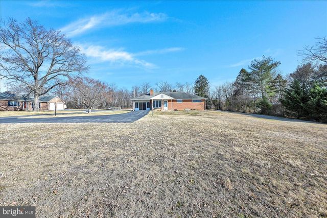 2395 PATTON RD, Harrisburg, PA 17112