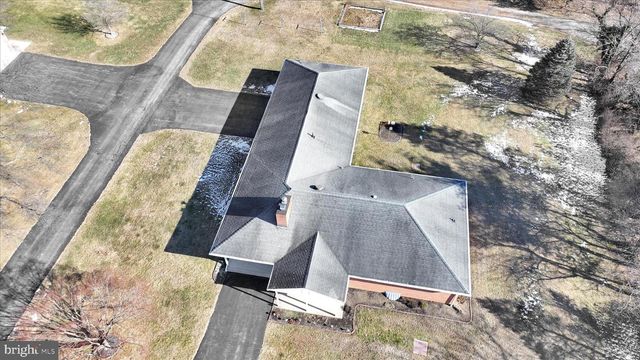 2395 PATTON RD, Harrisburg, PA 17112