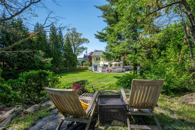 1 Pembroke Street, New Rochelle, NY 10801