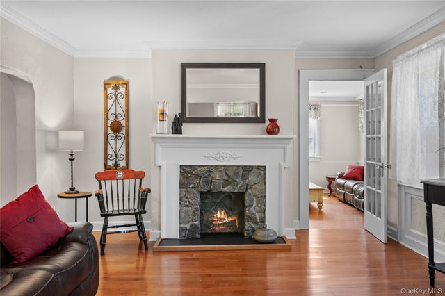 1 Pembroke Street, New Rochelle, NY 10801