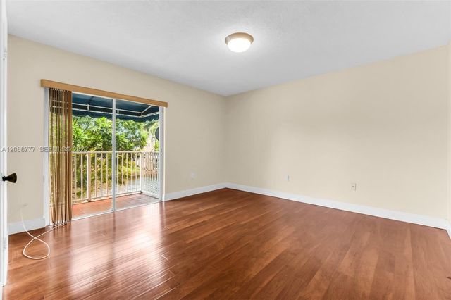 7070 NW 173rd Drive 304, Hialeah, FL 33015