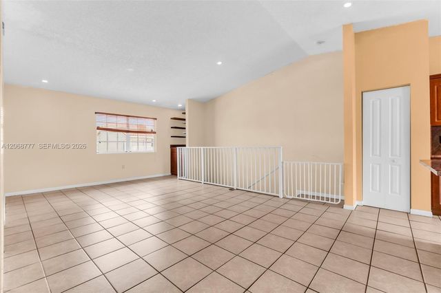 7070 NW 173rd Drive 304, Hialeah, FL 33015